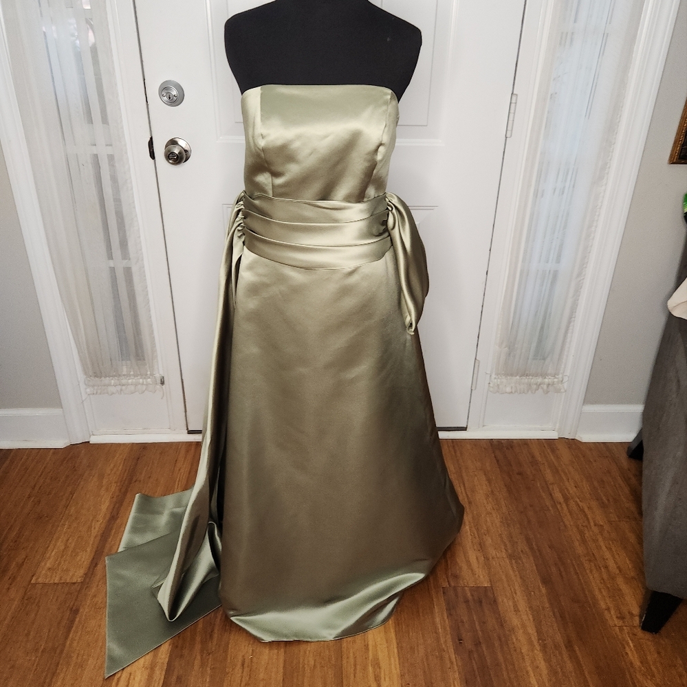 Alexia Green Strapless Formal Dress Size 10